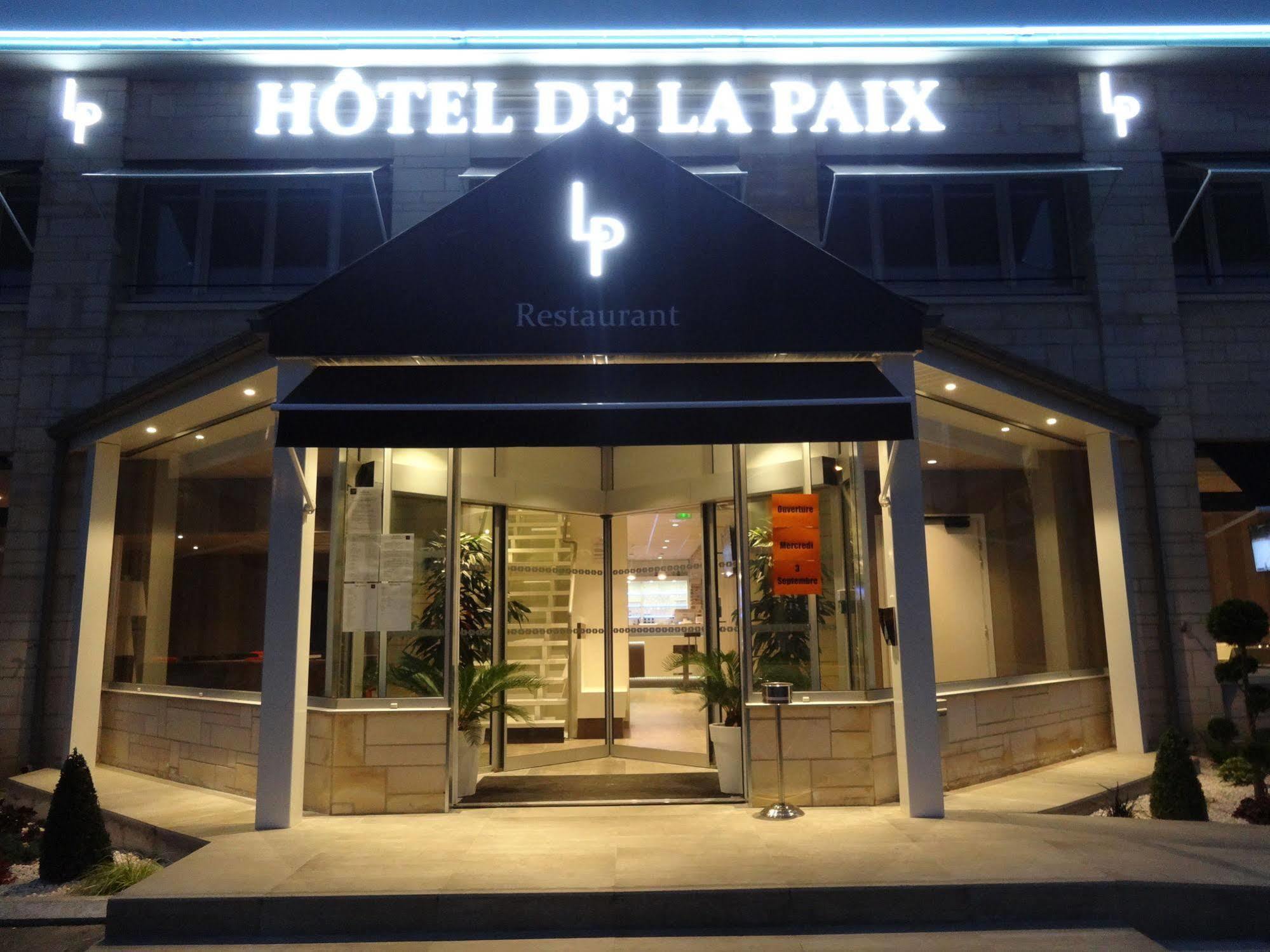 Hotel De La Paix Bapaume Kültér fotó